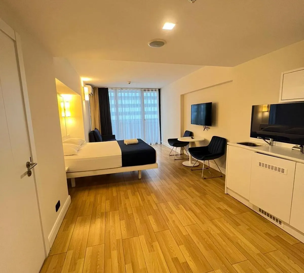 Btm Apartment N6 Batumi 0*,  Georgia